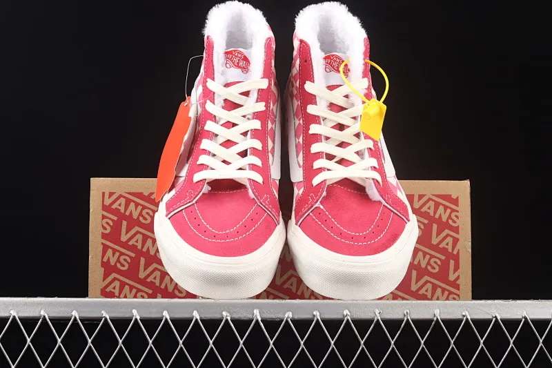 All categories Vans Vans series Vans Hi Vans high-top plus velvet Vans Sk8-Hi Anaheim pink and white checkerboard high-top casual sneakers VN0A38GF2U9